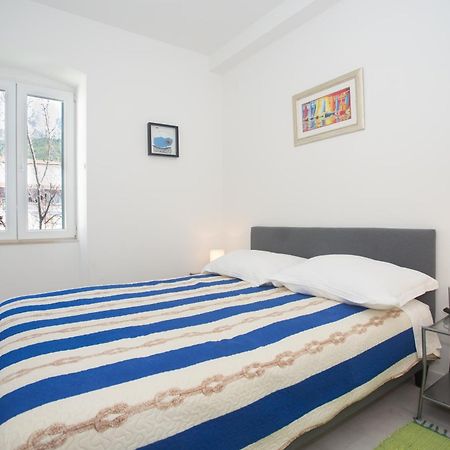 Beach Apartment Renco Sumpetar Luaran gambar