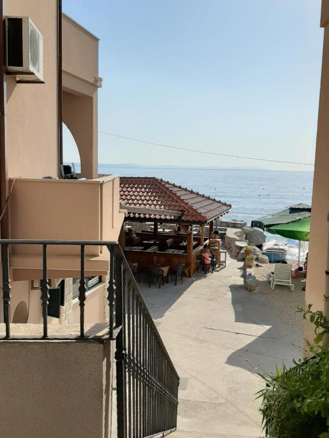 Beach Apartment Renco Sumpetar Luaran gambar