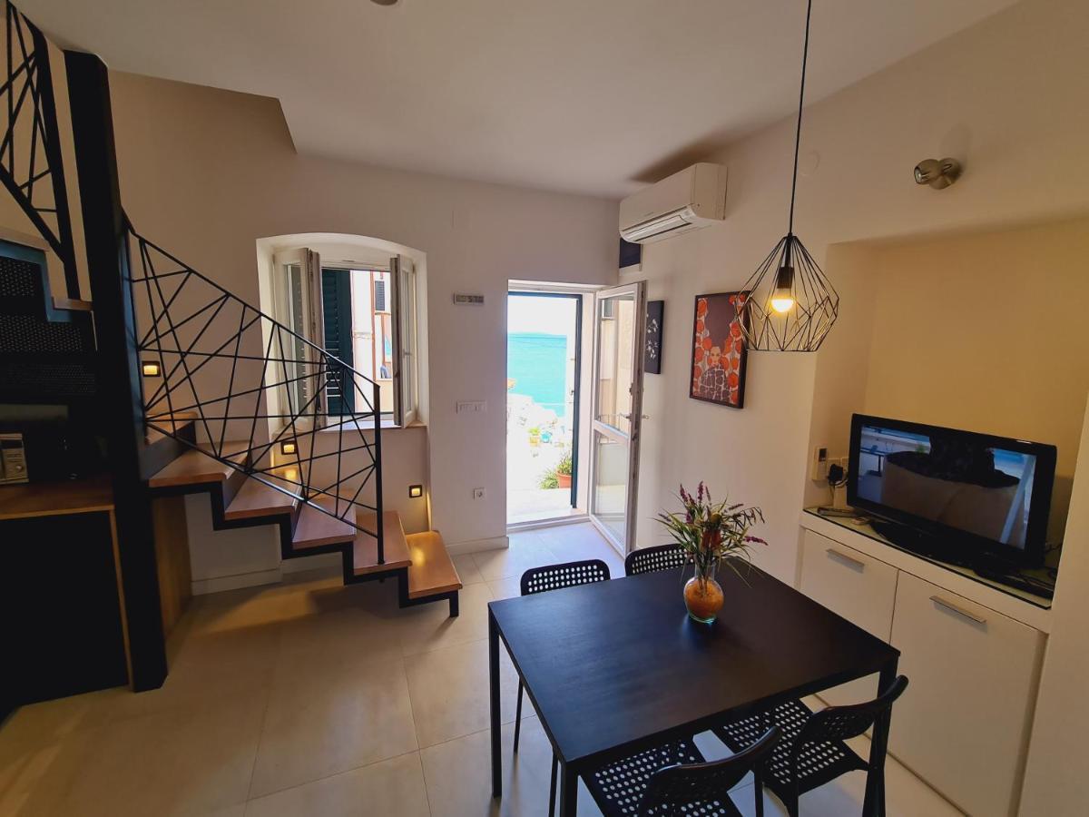 Beach Apartment Renco Sumpetar Luaran gambar