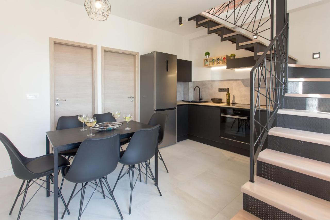 Beach Apartment Renco Sumpetar Luaran gambar