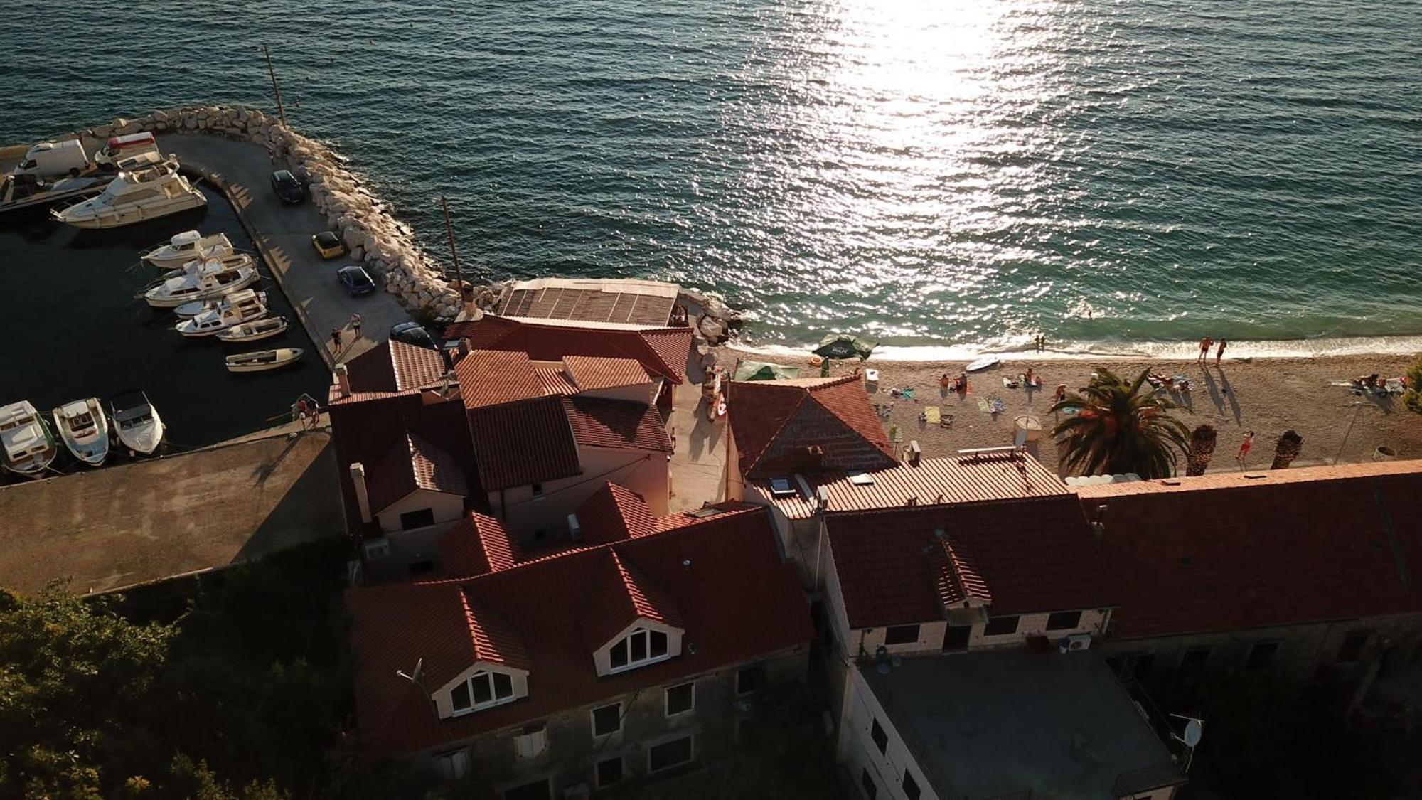 Beach Apartment Renco Sumpetar Luaran gambar